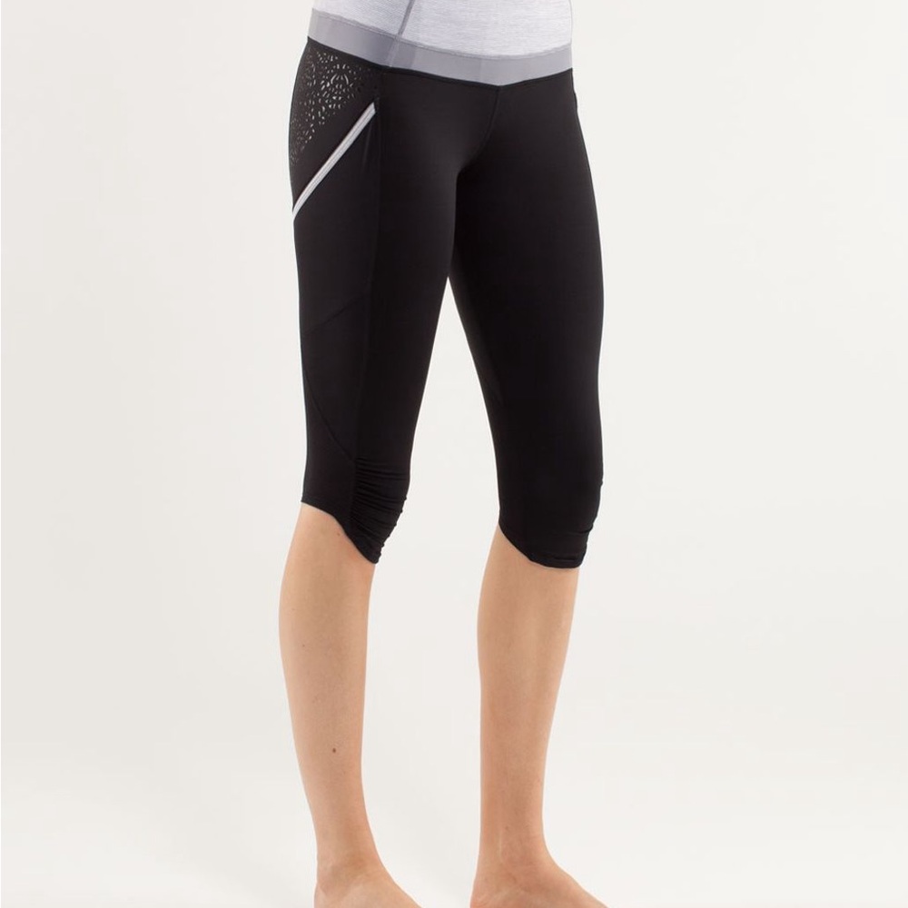 Lululemon Run A Marathon Crop Black